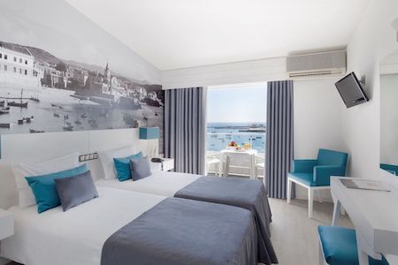 Superior sea view room at Hotel Baia