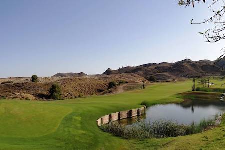 Water hole on Lorca Golf Course