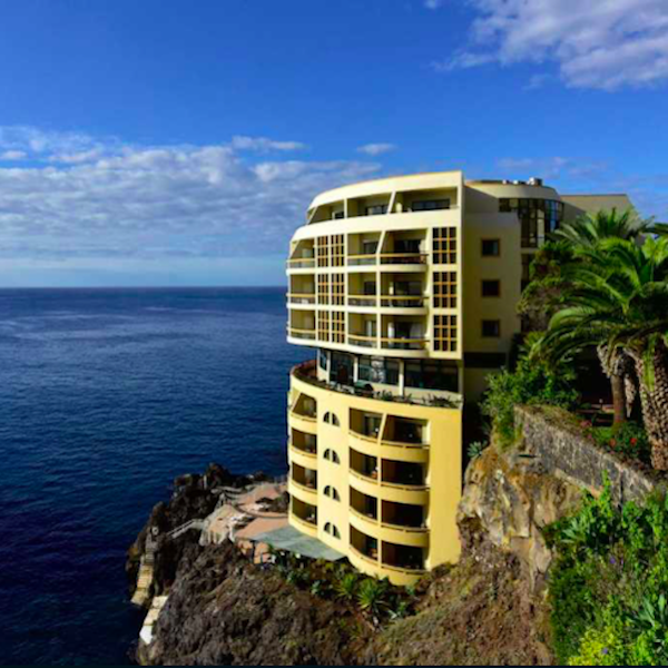 Pestana Palms is located overlooking the ocean