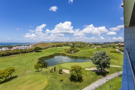 Caparica Golf is on-site