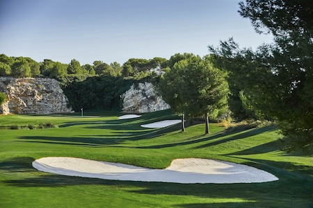 Scenic 13th hole on the Infinitum Hills Course