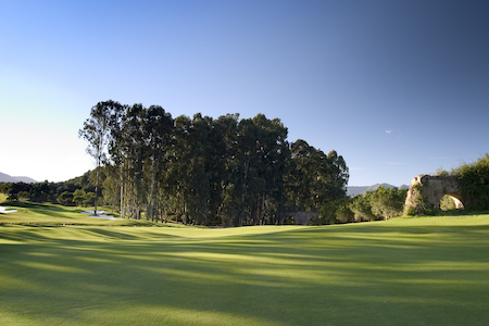 Roman Ruins on the 4th hole on Santana Golf
