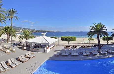 Pool terrace at Sol Beach House Mallorca