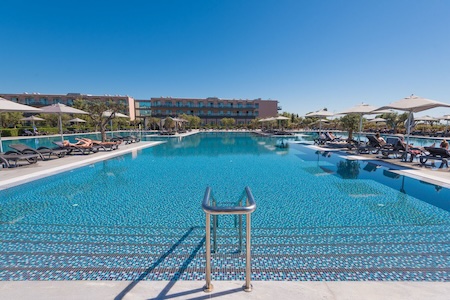 Pool area at Vila Gale Lagos Hotel