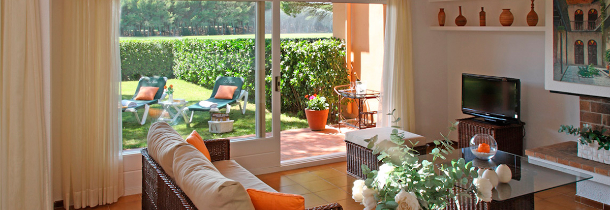 Living room at Villa 2 at La Costa Golf Resort 