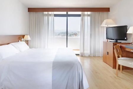 Standard double room at Palma Bellver Hotel