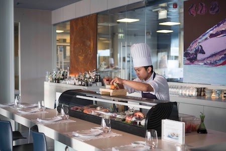 Watch the action at the Restaurant Japanese Bar