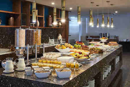 Breakfast at Med Restaurant