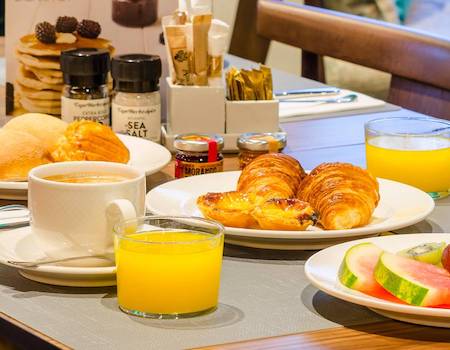 Breakfast at Vincci Liberdade